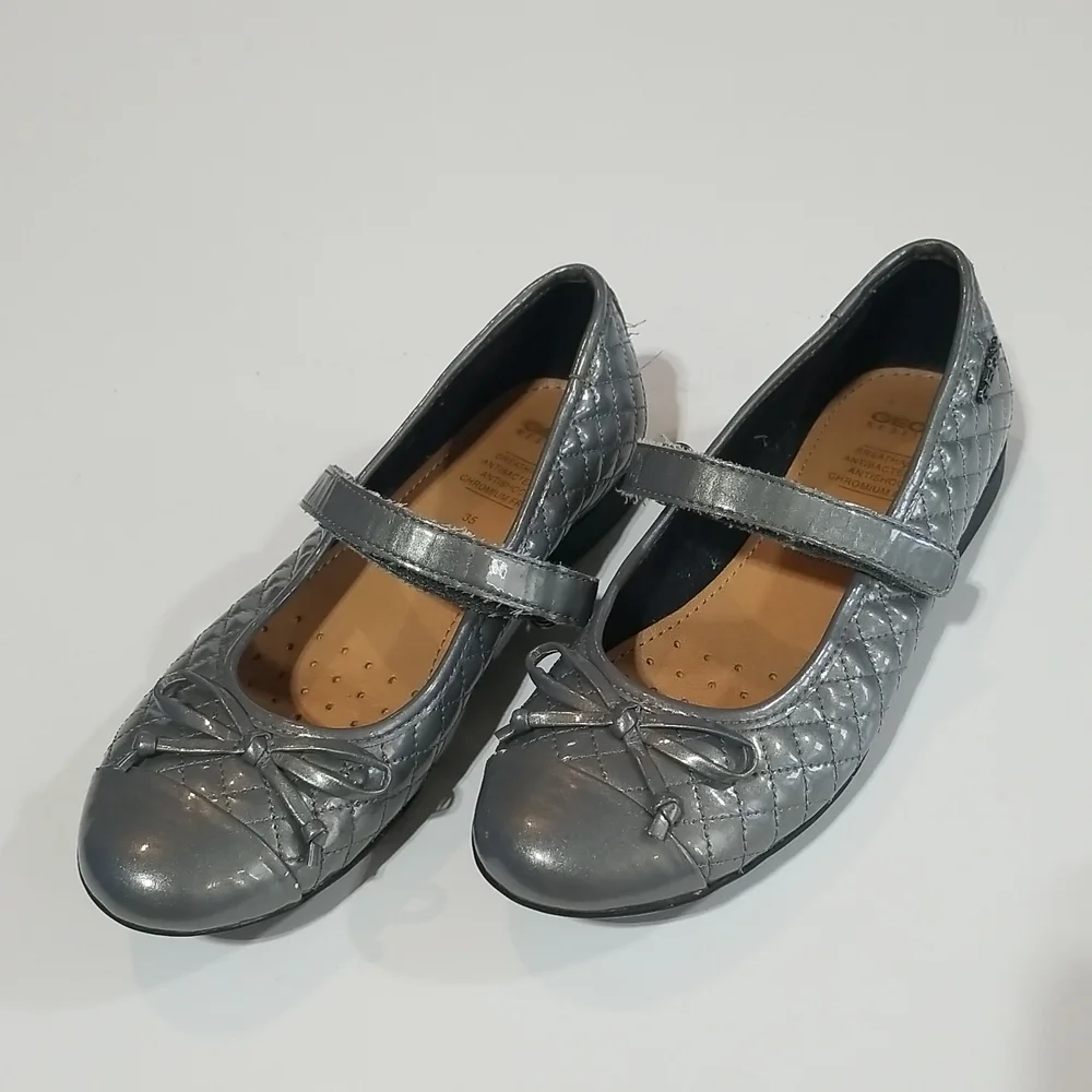 GEOX RESPIRA Plie Mary Jane Gray Silver Quilted Flat